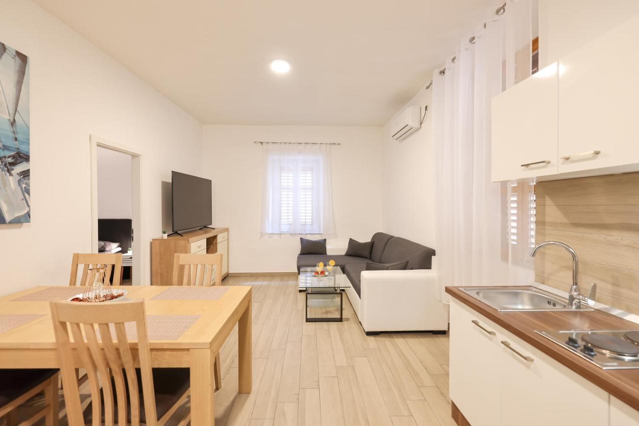 Old Town Donatello Apartment Zadar Buitenkant foto