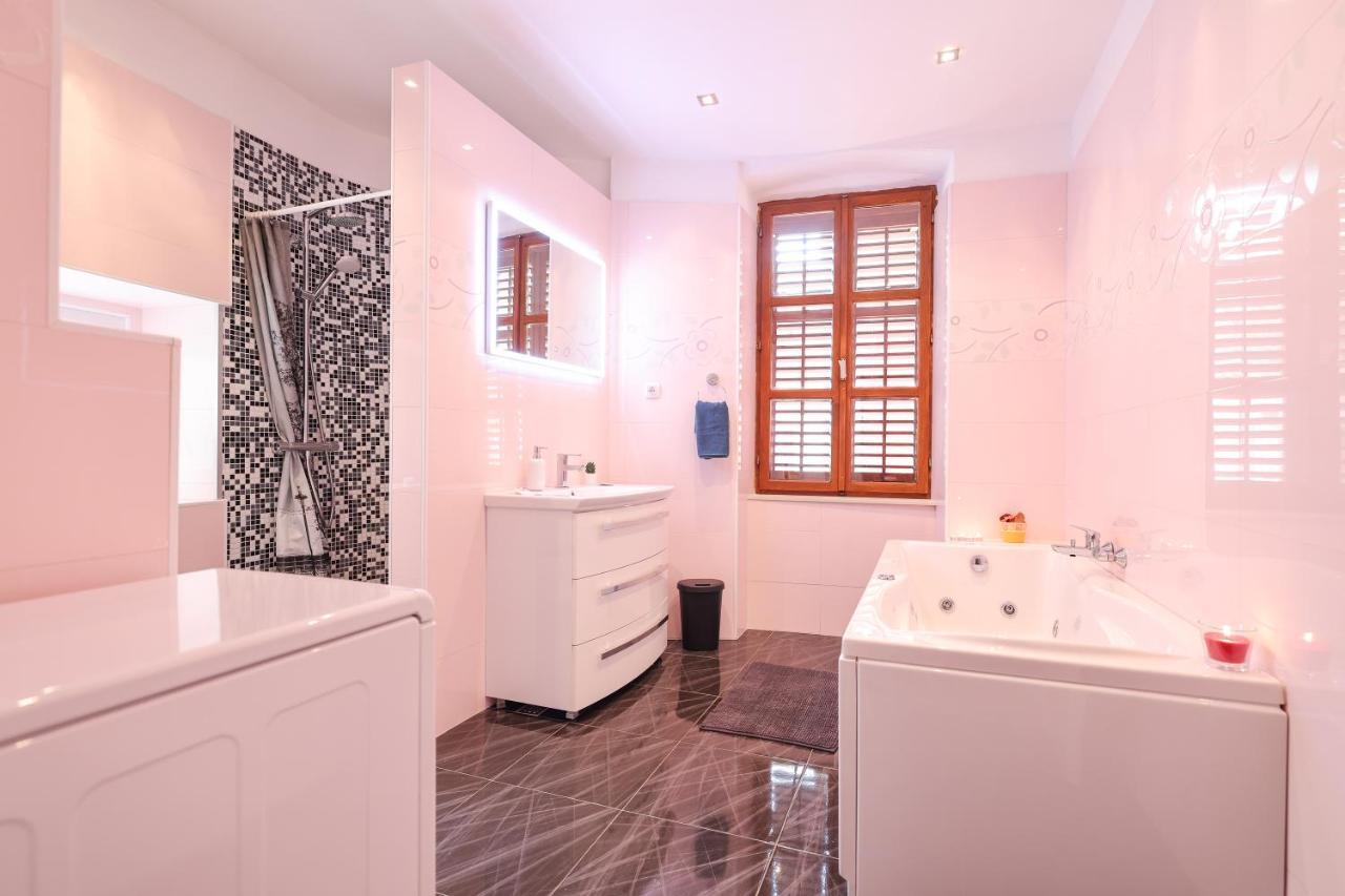 Old Town Donatello Apartment Zadar Buitenkant foto
