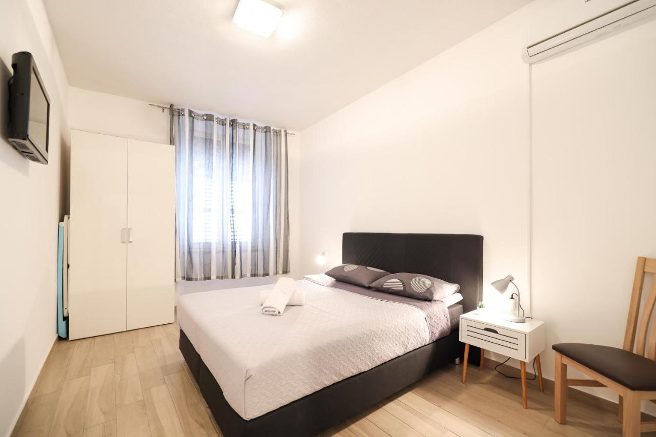Old Town Donatello Apartment Zadar Buitenkant foto