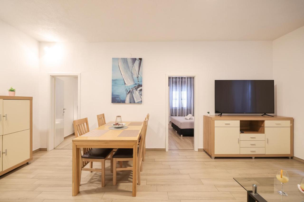 Old Town Donatello Apartment Zadar Buitenkant foto